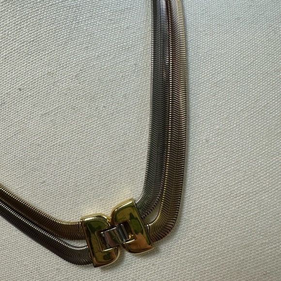 Elegant Gold and Silver Necklace - Picture 6 of 14